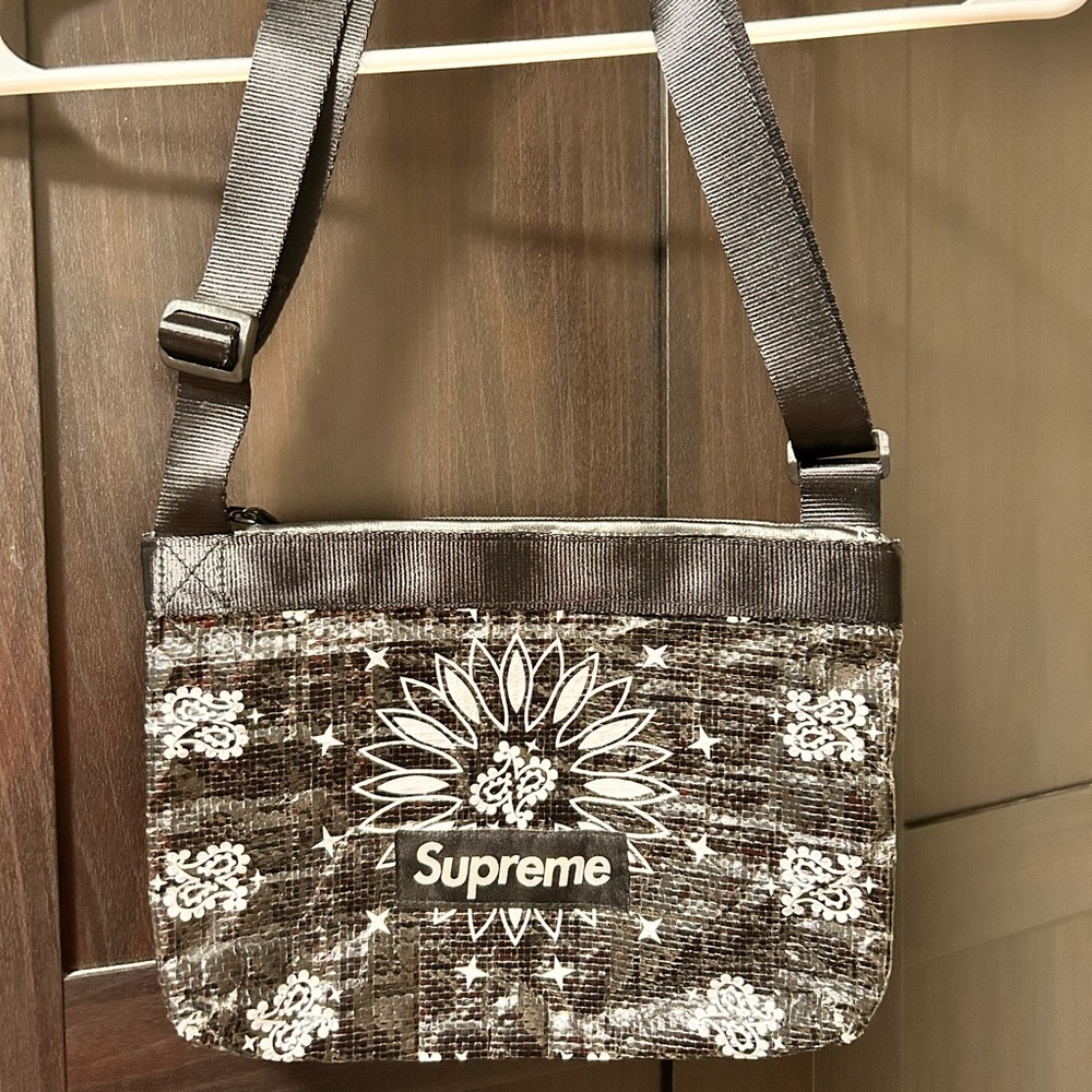 Supreme bandana Tarp Side Bag ‘Black’